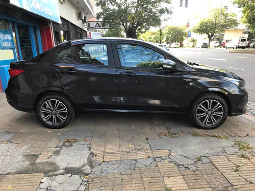 Imagen 6 de 11 de Fiat Cronos 2019 1.8 16v Precision Pack Premium