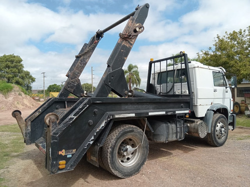 Volkswagen 17220 Con Portavolquete Innovar Mb Estado