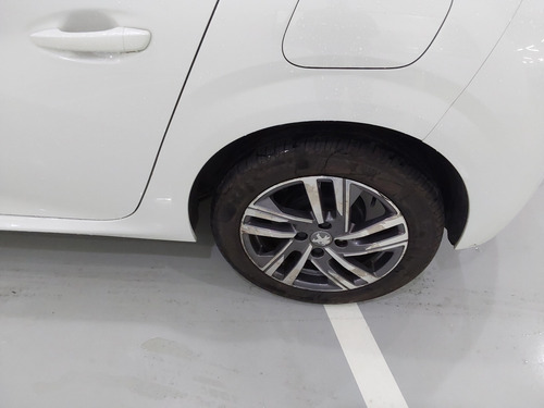 Peugeot 208 Griffe 1.6 (Flex) (Aut)