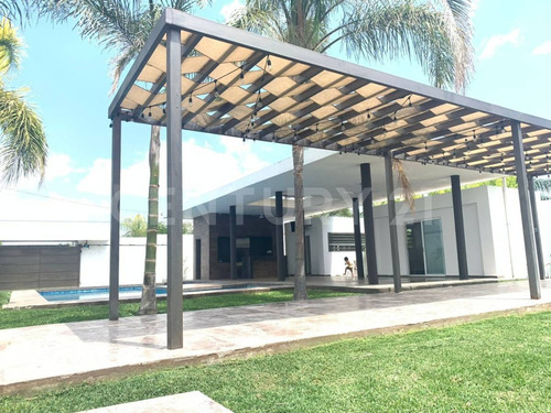 Quinta En Venta Portal Del Norte Zuazua N.l.