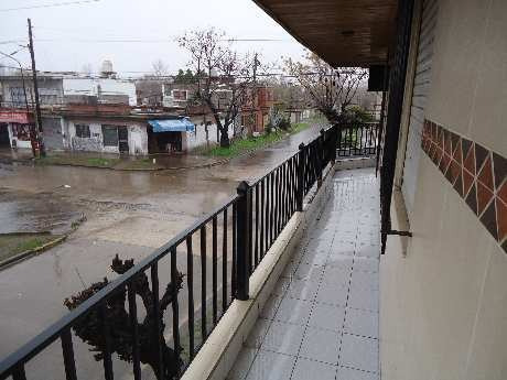 Imagen 2 de 11 de Departamento En Venta En Ituzaingo Norte