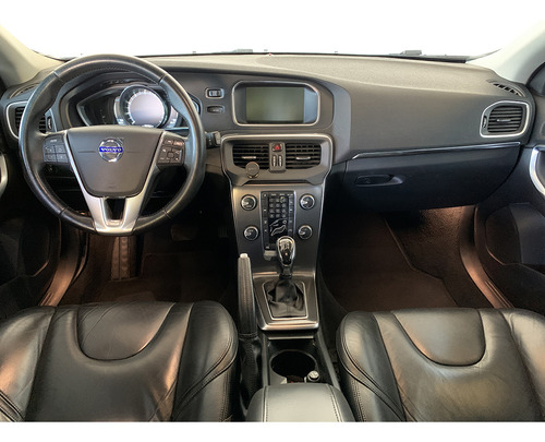 Volvo V40 Volvo V40 T4 Dynamic 2.0