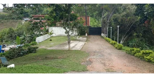 Finca En Lomas De Baruta