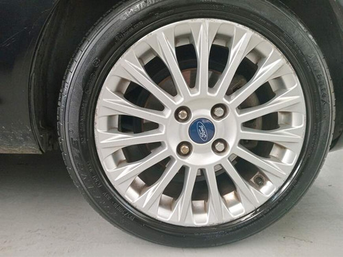 Ford Fiesta 1.6 TITANIUM HATCH 16V FLEX 4P AUTOMÁTICO