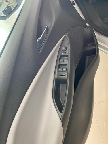 Imagem 11 de 12 de Chevrolet Onix Premier 1.0 Turbo (flex) (aut)