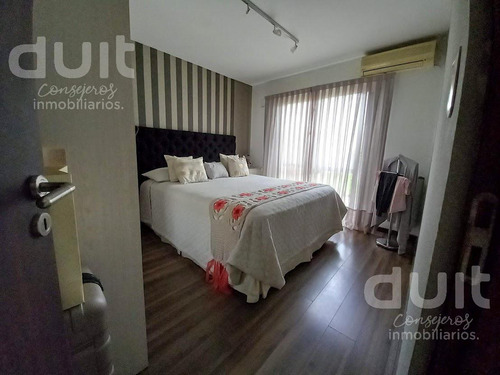 Casa En Venta 3 Dormitorios, Pileta Barrio Alejandro Centeno