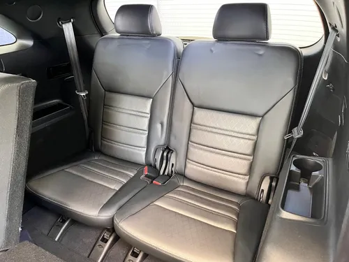 Kia Sorento 3.3 V6 SXL Piel 7 Pasajeros AWD At