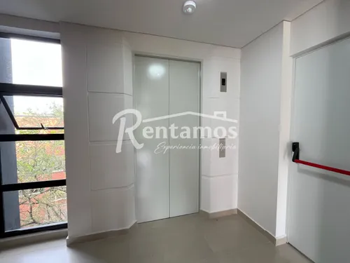 Apartamento En Venta En El Tesoro. Cod V775867