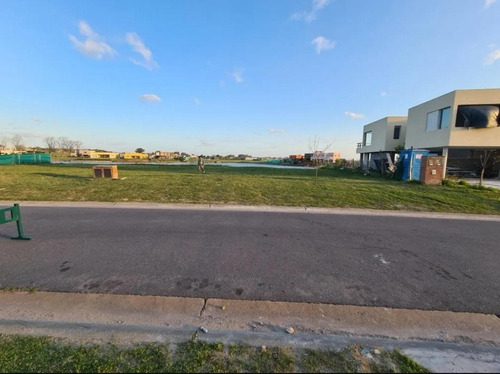 Lote En Venta A La Laguna En San Sebastian