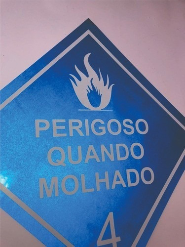 Imagem 4 de 4 de Adesivo Transporte De Risco Perigoso Quando Molhado