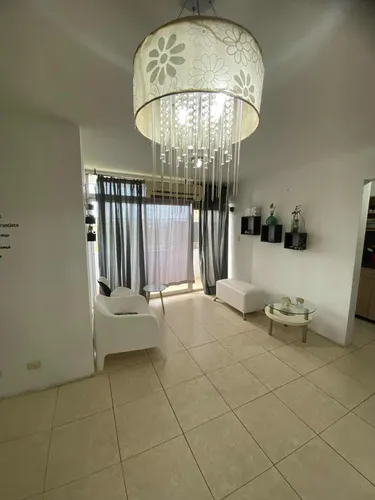 Se Alquila Apartamento En Res. Ciudad Jardín Altavista