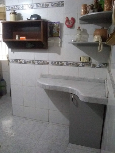 Imagen 8 de 12 de Apartamento En Av Fuerzas Armadas