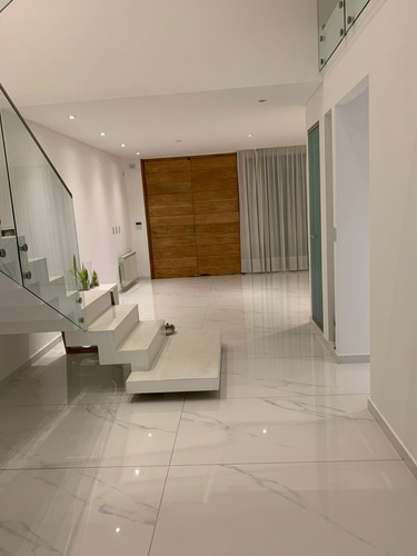 Imagen 8 de 21 de Venta Importante Casa Tolosa