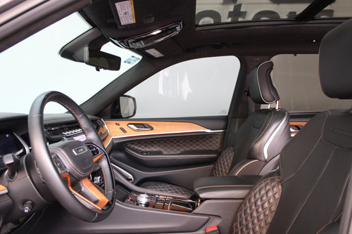 Jeep Grand Cherokee 5.7 V8 L Summit Reserve 4X4 At