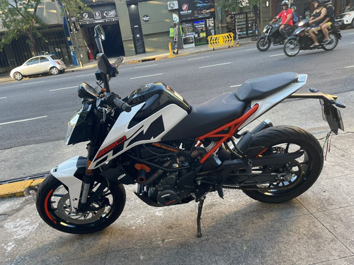 Ktm  Duke