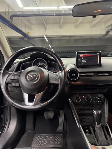 Mazda 2 Sport 1.5 Touring At