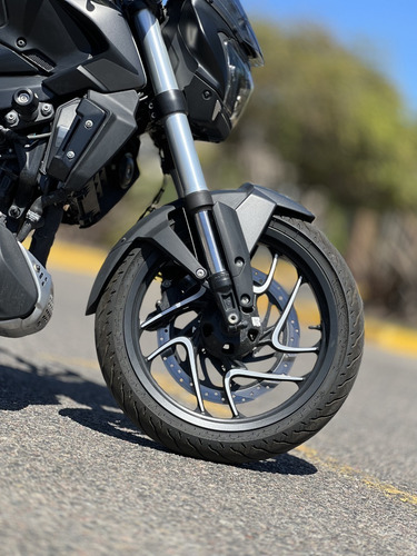 Imagen 16 de 16 de Moto Bajaj Dominar 400 Tourer Urquiza 2023 Ug 0km