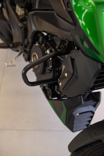 Bajaj Dominar 400 Ug