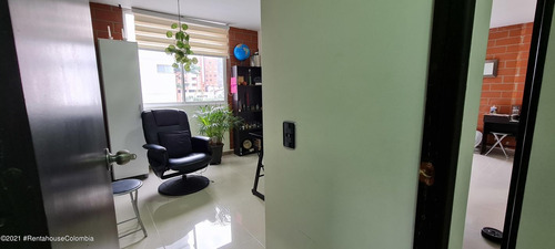 Imagen 8 de 24 de Vendo Apartamento En Pilarica Ii C.m 22-720