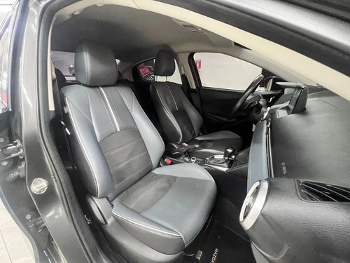 Mazda 2 Grand Touring LX AT 2023