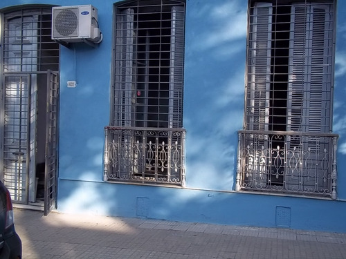 Venta De Casa En La Calle Maldonado Esq Minas