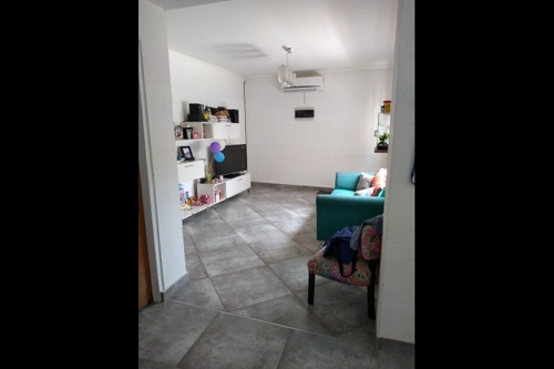 Imagen 7 de 12 de Chalet En Venta En Gregorio De Laferrere
