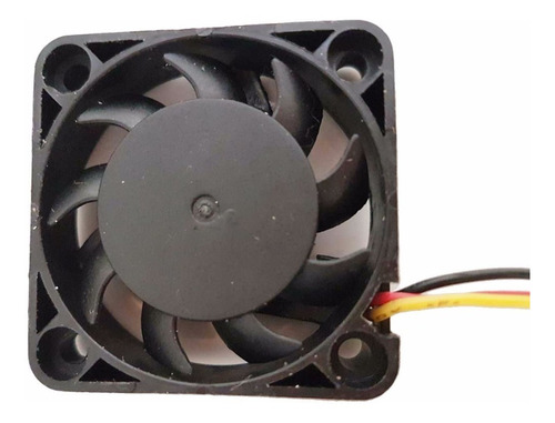 Fan 40mm 3pin 10mm Espesor 6000rpm Buje Arwen