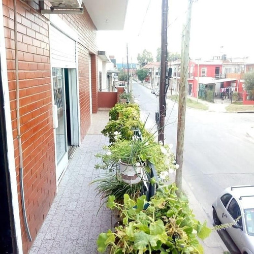 Venta Casa 5 Ambientes Con 2 Locales, Escucho Ofertas!