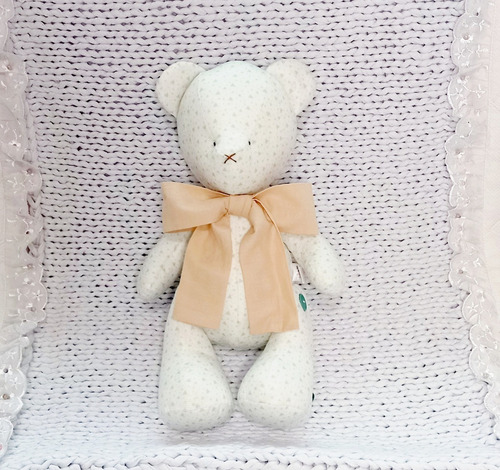 Imagem 9 de 10 de Urso Ursinho De Pelúcia Veludo Triângulos Menta 30cm