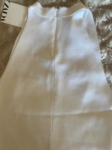 Imagen 10 de 10 de Top De Punto Zara Sin Uso A Estrenar Talle S