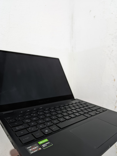Vendo Asus Flow X13 (dañada/repuestos) (Usado)