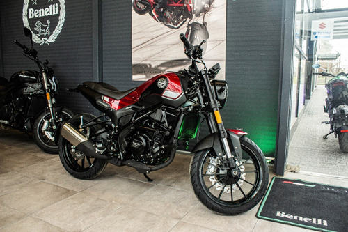 Imagen 1 de 25 de Benelli Leoncino 250 - No Ktm, No Husqvarna, No Honda!