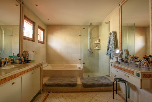 Venta // Casa En La Dehesa - Estilo Provenzal