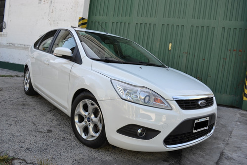 Ford Focus Ghia 2013 / 80000km / 2ºdueño Impecable