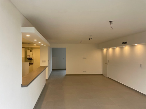 Imagen 3 de 14 de Venta Departamento 3 Ambientes - Doble Cochera - A Estrenar