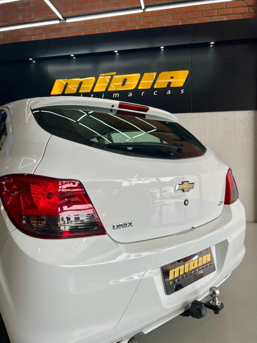 Chevrolet Onix 1.0 Joy 5p