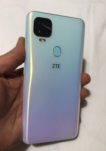 Zte Blade V2020 128gb 4gb - Con Detalle (Usado)
