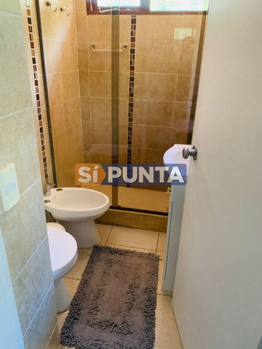 Imagen 7 de 8 de Apartamento En Venta, 2 Dormitorios, Punta Del Este