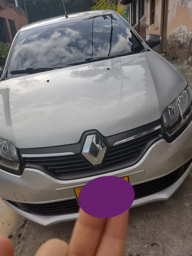 Renault Logan 1.6 Night & Day