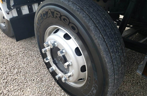 Mercedes Benz Atego 2428 - Carroceria 9.50m Bitruck 8x2