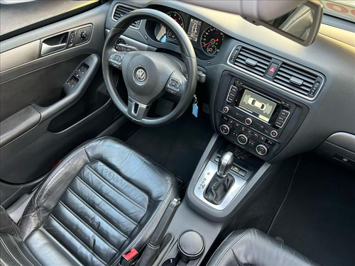 Volkswagen Jetta 2.0 Tsi Highline 211cv