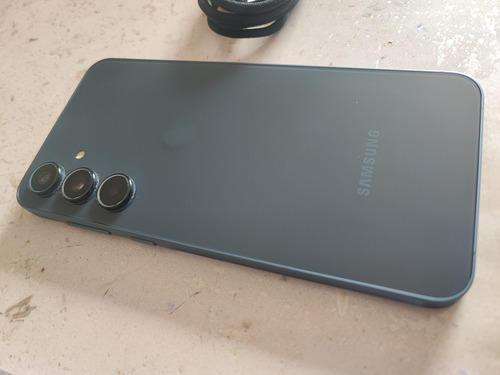 Samsung Galaxy A55 128gb 8gb, Doble Imei 1 Sola Sim Azul Oscuro (Usado)