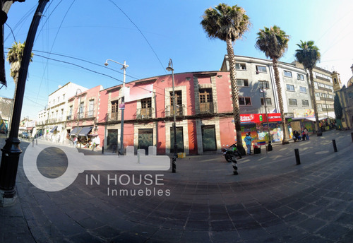 Predio En Venta En El Centro Historico Con Amplio Uso De Suelo