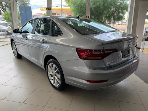 Jetta Confortline 2020 0km