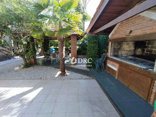 Espectacular Casa En Atlántida Sur, Amueblada. Venta O Permuta Menor Valor.
