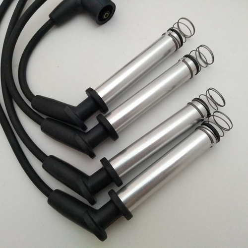Imagen 4 de 11 de Kit Cables+bujias Ngk Chevrolet Celta Prisma 07/11 1.4 8v Cu