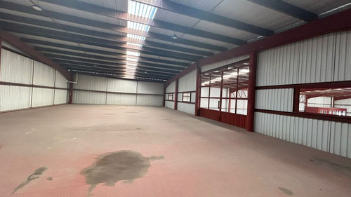Nave Industrial O Bodega Venta O Renta En Ave Principal De Xonacatlan, Límite Con Lerma.
