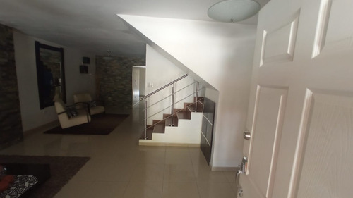 Town House, En San Diego Conj. Res . Villa. Corina. Conjunto Privado. Fg