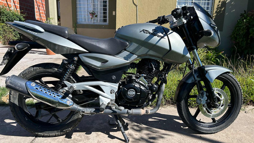 Bajaj Rouser Rouser