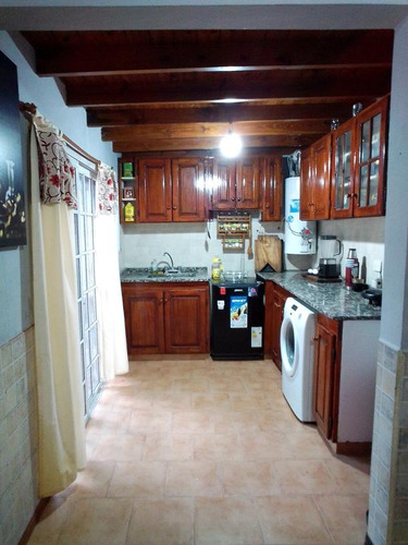 Departamento En Venta - 2 Dormitorios 1 Baño - Cochera - 68,73mts2 - Merlo